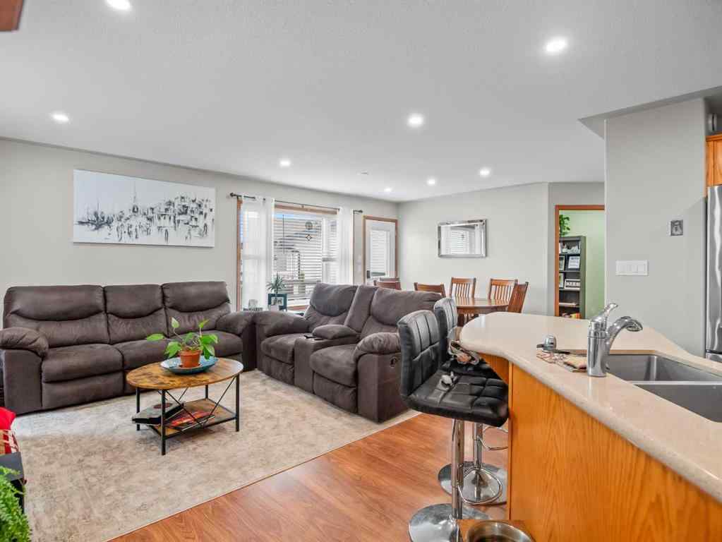 MLS® A2262728 - 67 Plumtree Crescent  in Panorama Estates Blackfalds, Residential