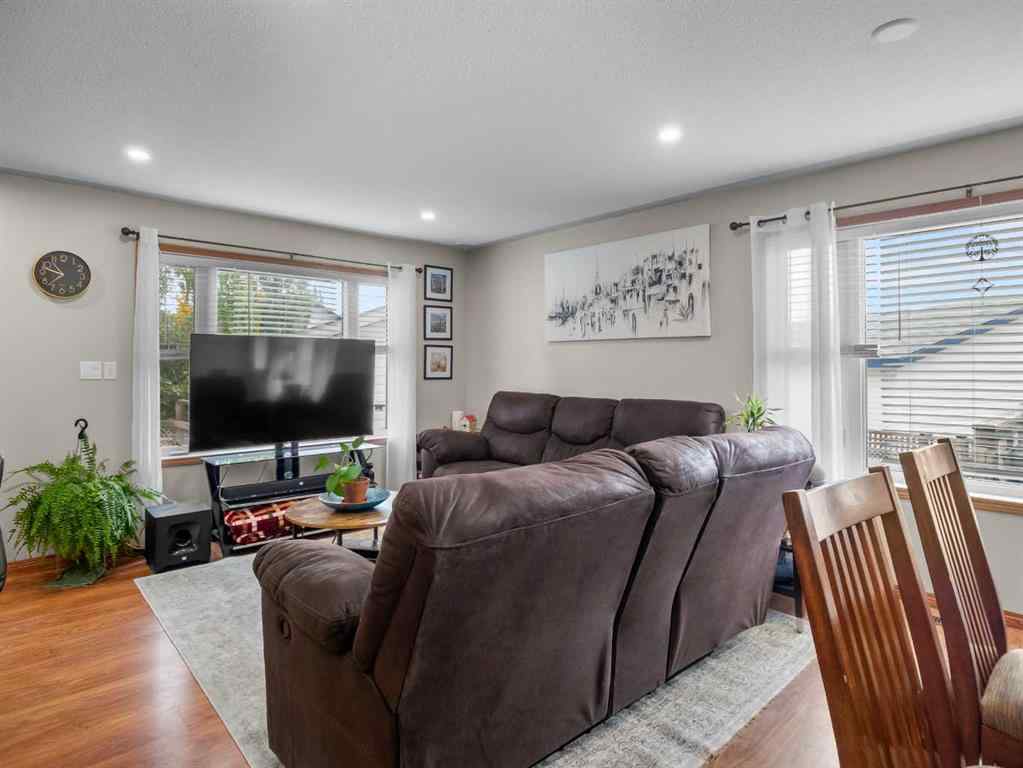 MLS® A2262728 - 67 Plumtree Crescent  in Panorama Estates Blackfalds, Residential