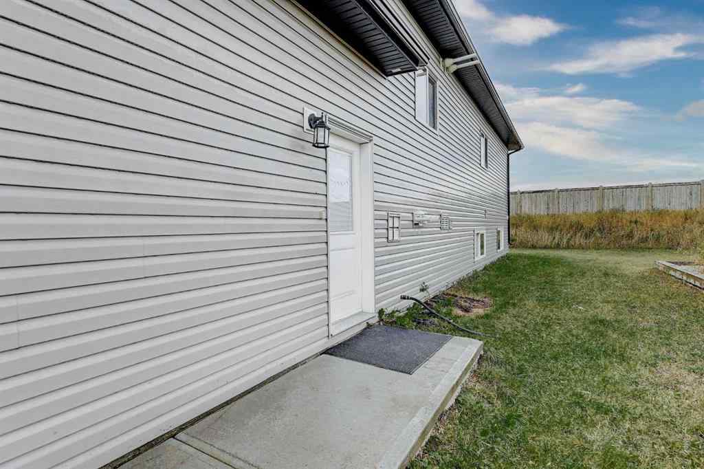 MLS® A2262731 - 8090 91 Street  in Riverstone Grande Prairie, Residential