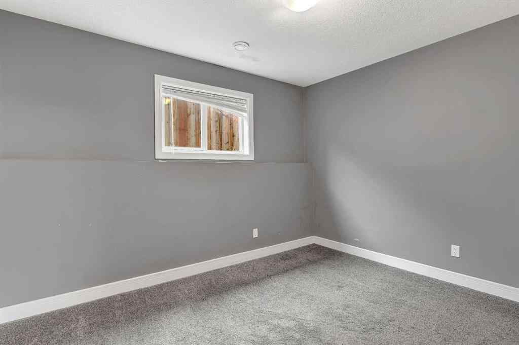 MLS® A2262731 - 8090 91 Street  in Riverstone Grande Prairie, Residential