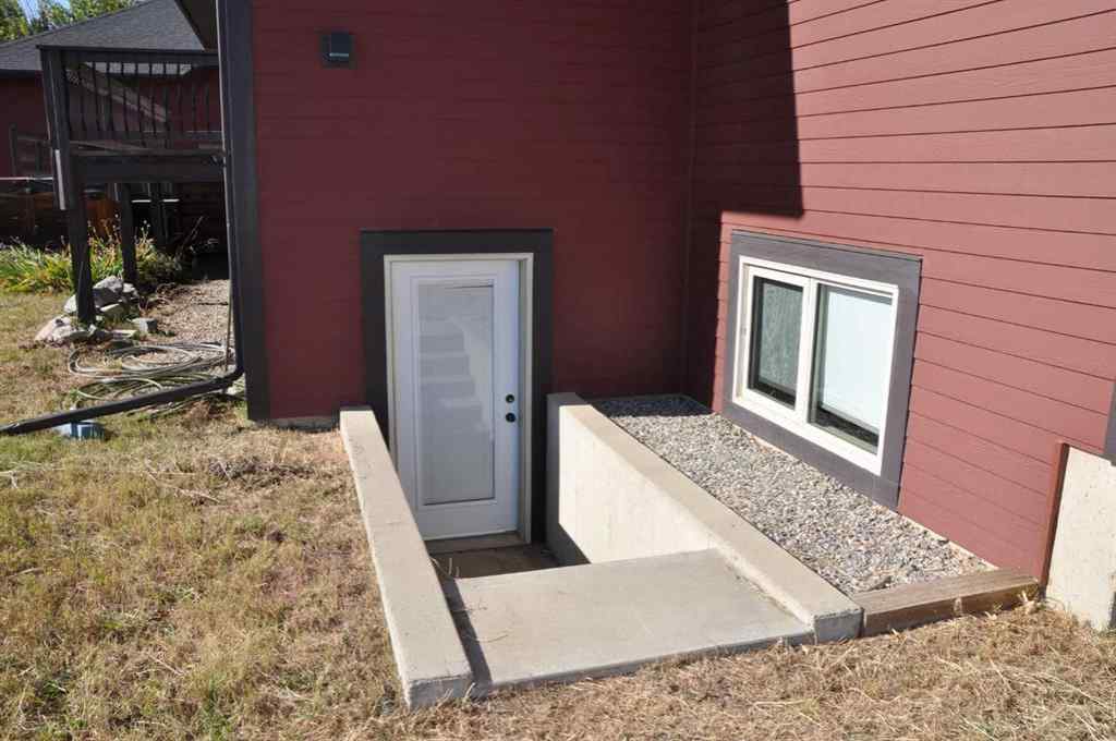 MLS® A2262733 - 64-210044 Hwy512   in NONE Rural Lethbridge County, Residential