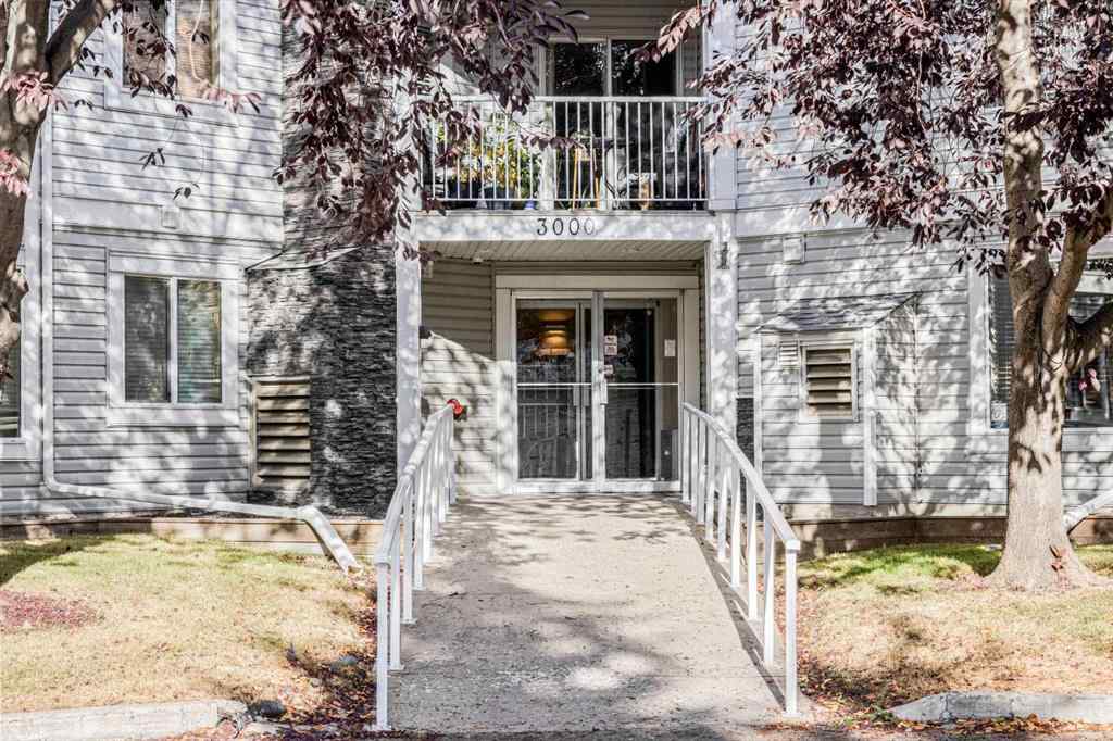 MLS® A2262736 - Unit ##308 3308 Valleyview Park SE in Dover Calgary, Residential