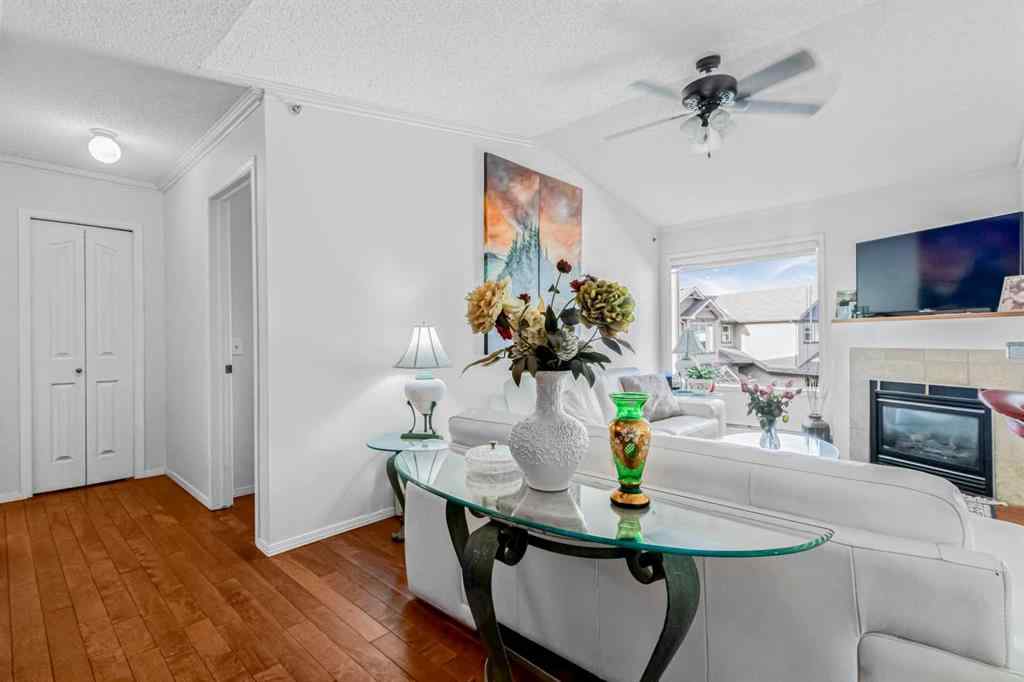 MLS® A2262736 - Unit ##308 3308 Valleyview Park SE in Dover Calgary, Residential
