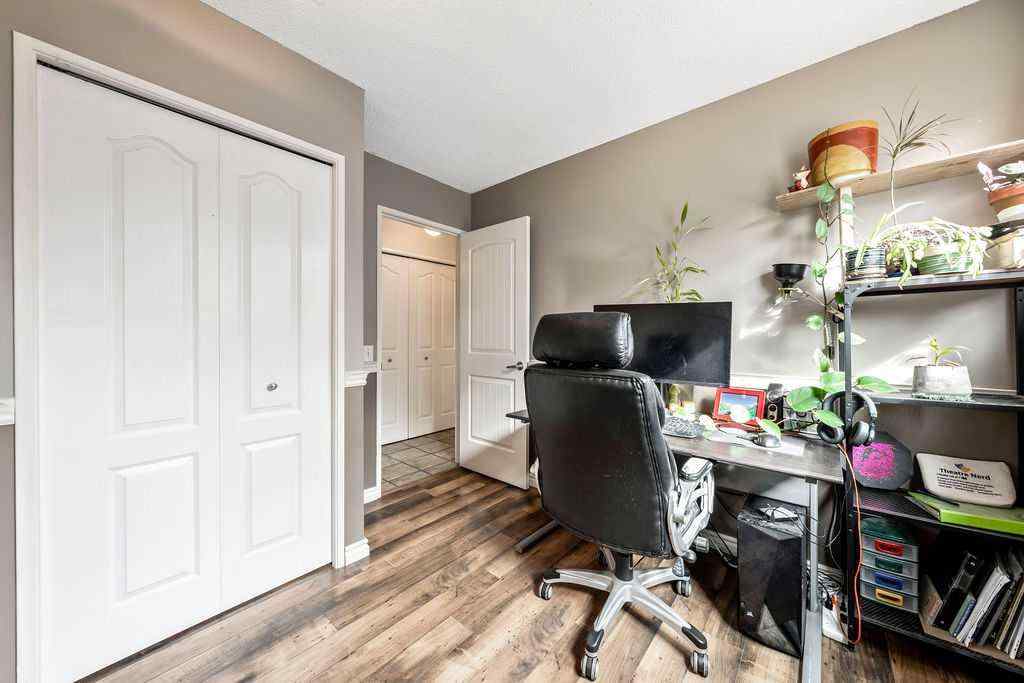 MLS® A2262737 - 47 Glendale Way  in Glenbow Cochrane, Residential