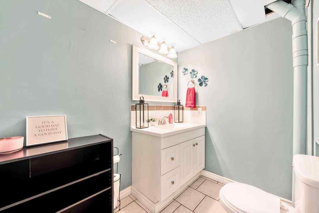 MLS® A2262737 - 47 Glendale Way  in Glenbow Cochrane, Residential