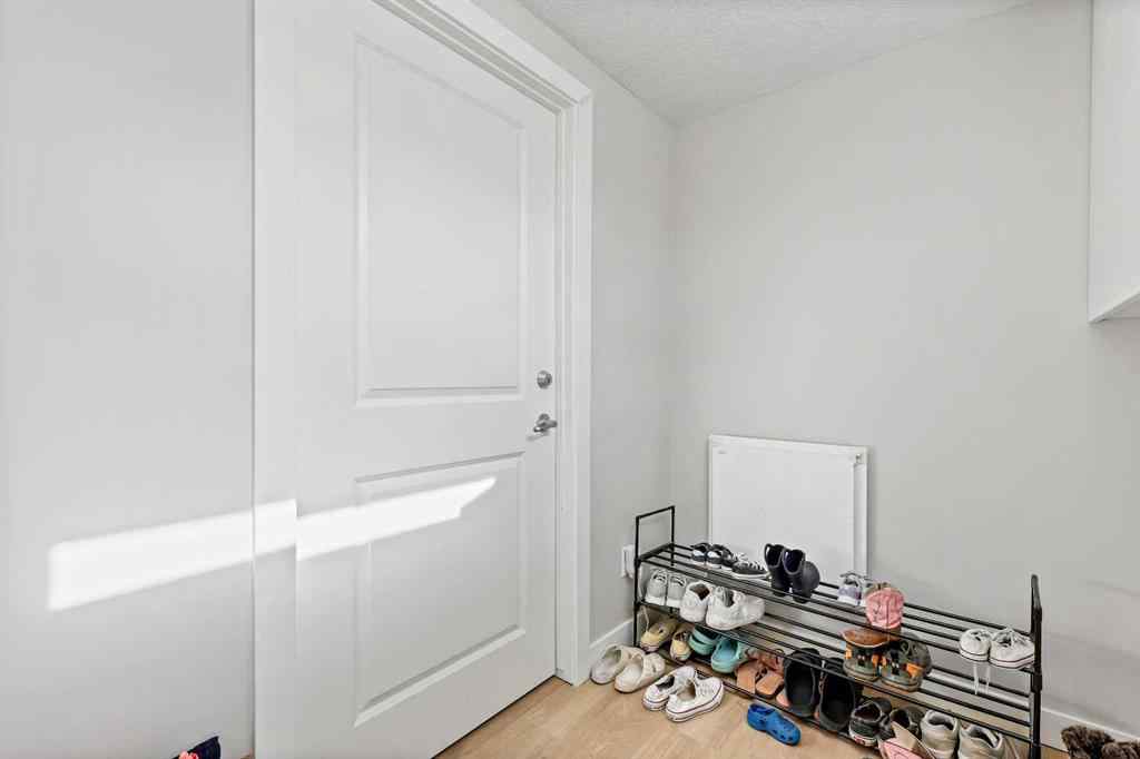 MLS® A2262740 - 2003 117 Avenue SW in Woodlands Calgary, Residential