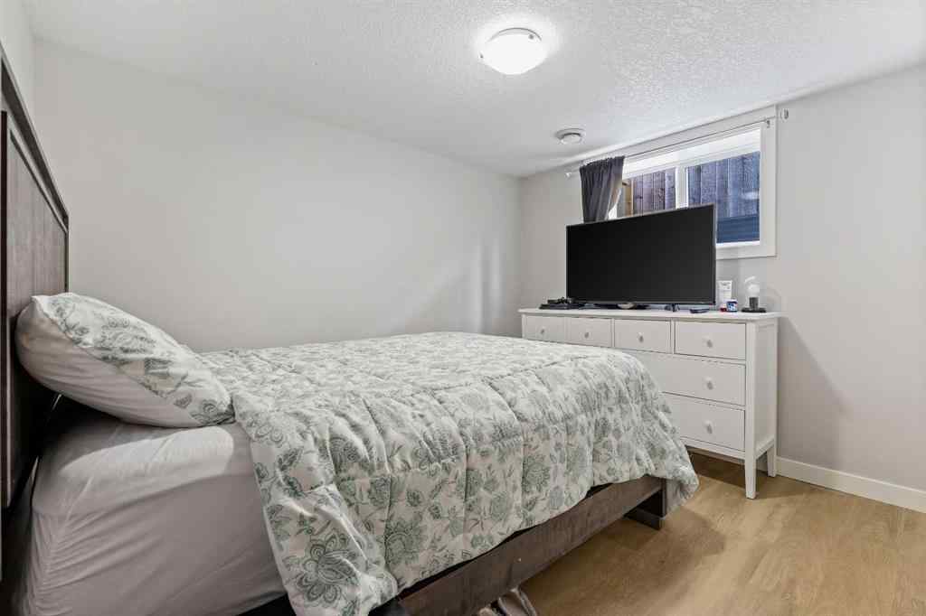 MLS® A2262740 - 2003 117 Avenue SW in Woodlands Calgary, Residential