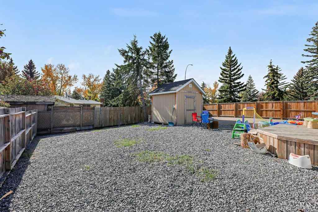 MLS® A2262740 - 2003 117 Avenue SW in Woodlands Calgary, Residential