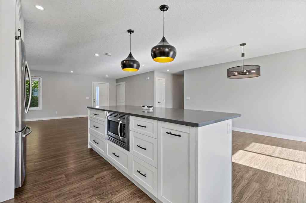 MLS® A2262740 - 2003 117 Avenue SW in Woodlands Calgary, Residential