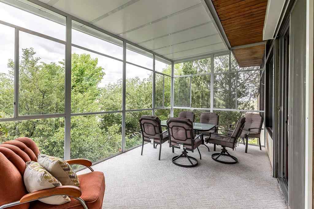 MLS® A2262748 - 22 Chinook Drive SW in SW Hill Medicine Hat, Residential