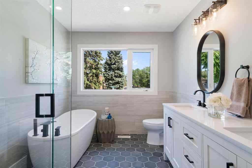 MLS® A2262749 - 1039 Lake Bonavista Drive SE in Lake Bonavista Calgary, Residential