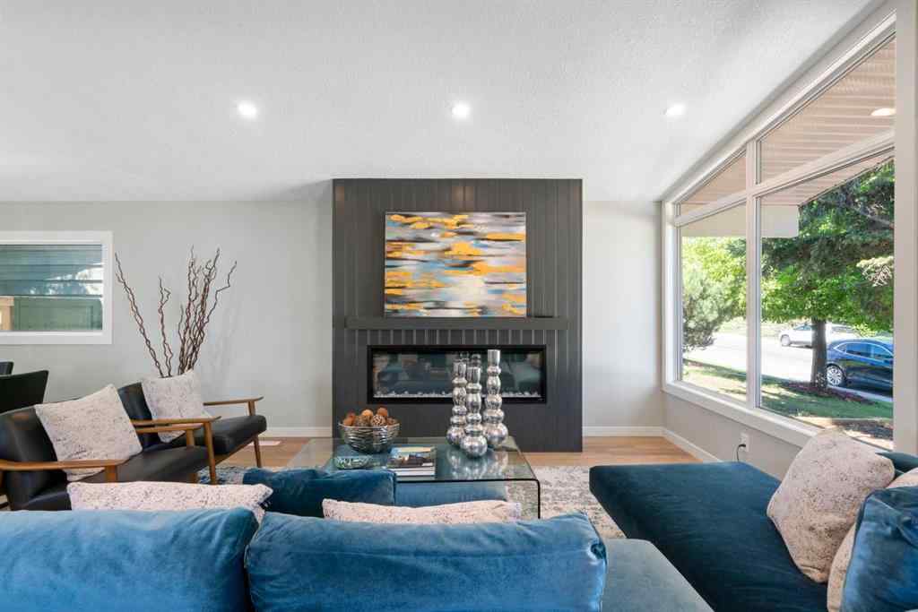 MLS® A2262749 - 1039 Lake Bonavista Drive SE in Lake Bonavista Calgary, Residential