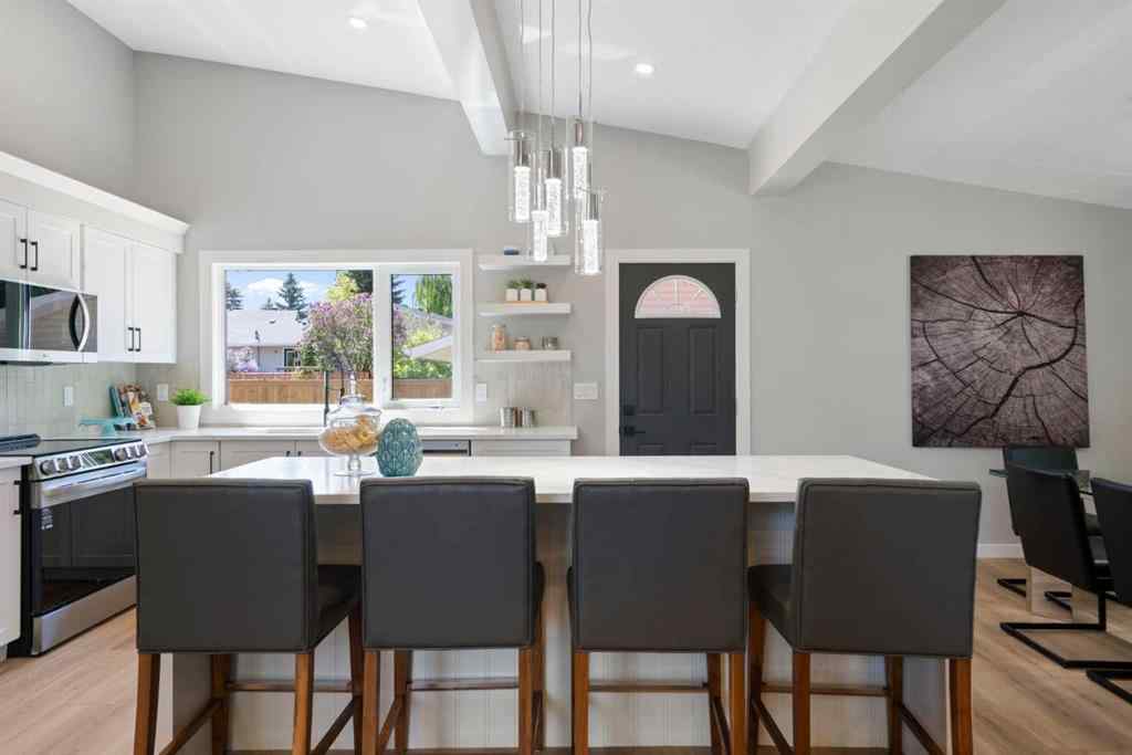 MLS® A2262749 - 1039 Lake Bonavista Drive SE in Lake Bonavista Calgary, Residential