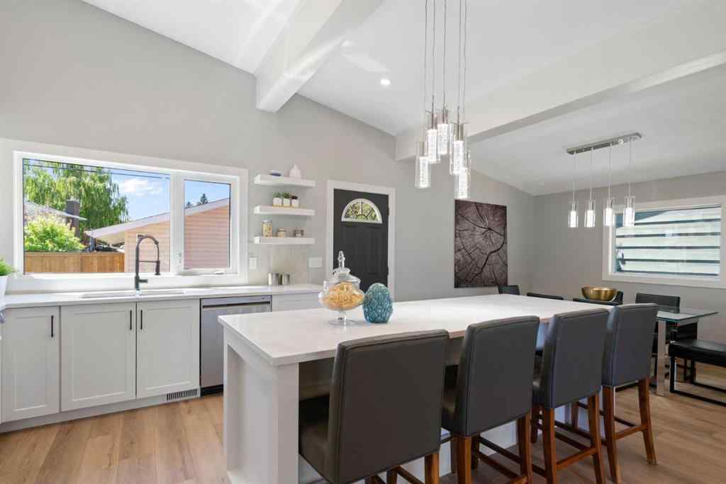 MLS® A2262749 - 1039 Lake Bonavista Drive SE in Lake Bonavista Calgary, Residential