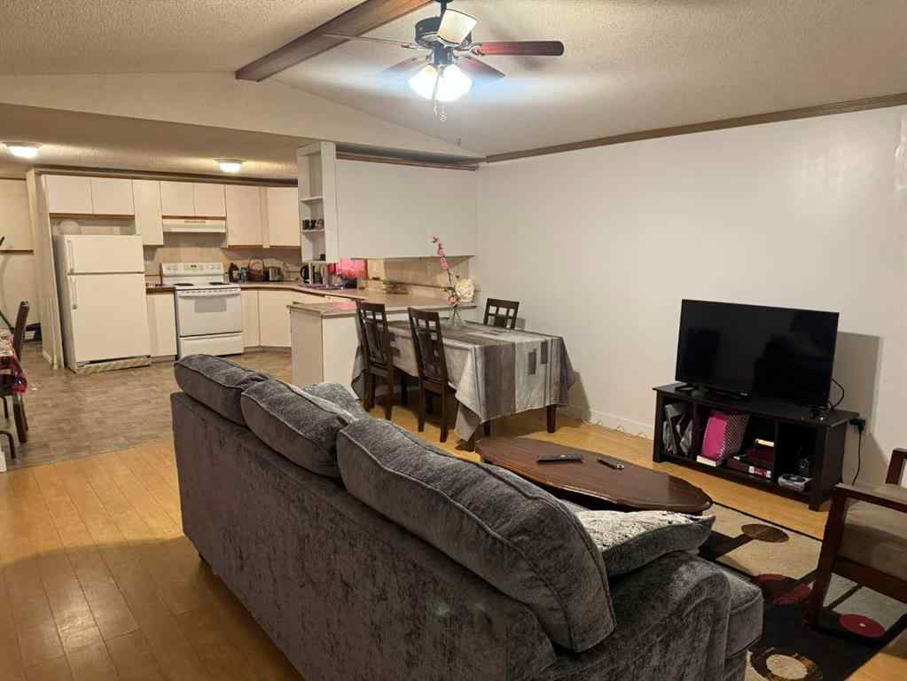 MLS® A2262753 - 7824 97 Avenue  in Cheviot Heights MHP Peace River, Mobile