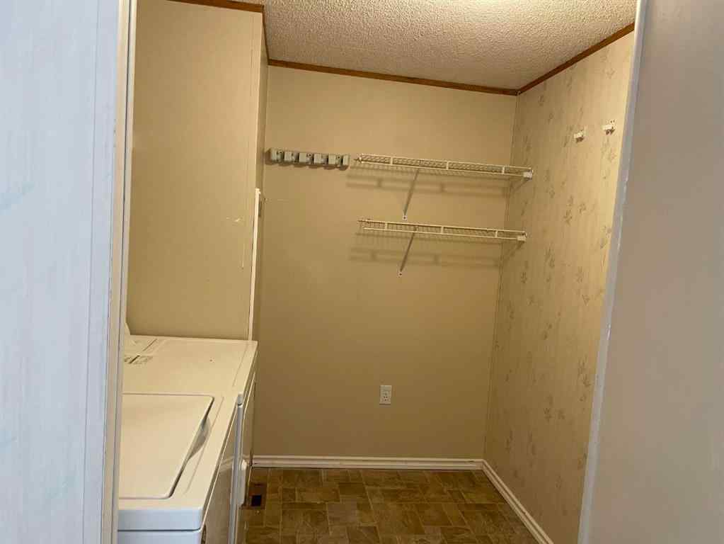 MLS® A2262753 - 7824 97 Avenue  in Cheviot Heights MHP Peace River, Mobile