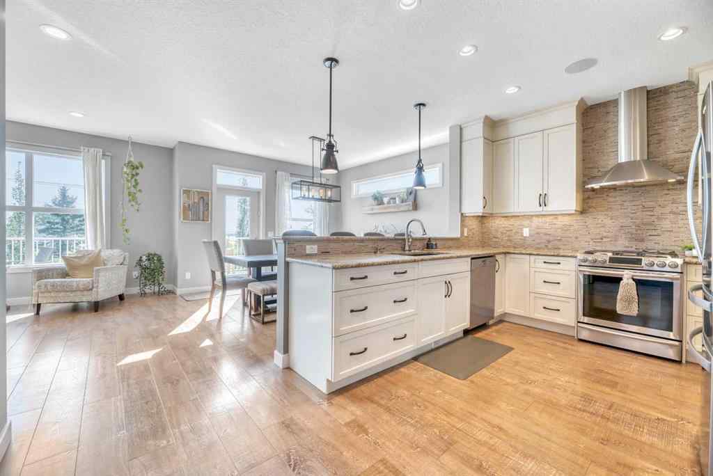 MLS® A2262761 - 21 Ranchers Crescent  in Air Ranch Okotoks, Residential