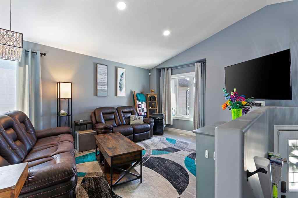 MLS® A2262768 - 3333 41 Avenue  in Aurora Lloydminster, Residential