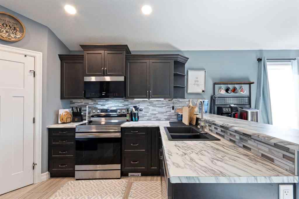 MLS® A2262768 - 3333 41 Avenue  in Aurora Lloydminster, Residential