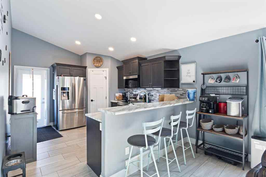 MLS® A2262768 - 3333 41 Avenue  in Aurora Lloydminster, Residential