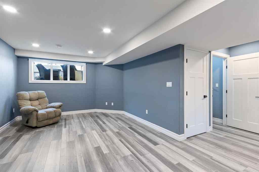 MLS® A2262768 - 3333 41 Avenue  in Aurora Lloydminster, Residential