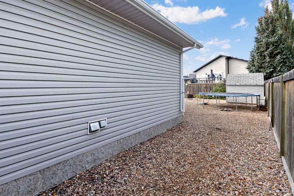 MLS® A2262771 - 4000 67 Avenue  in West Lloydminster Lloydminster, Residential