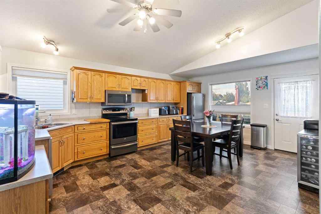 MLS® A2262771 - 4000 67 Avenue  in West Lloydminster Lloydminster, Residential