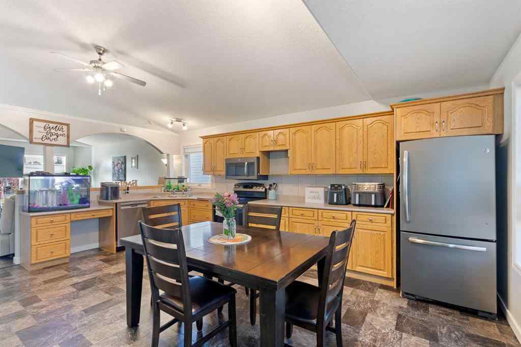 MLS® A2262771 - 4000 67 Avenue  in West Lloydminster Lloydminster, Residential
