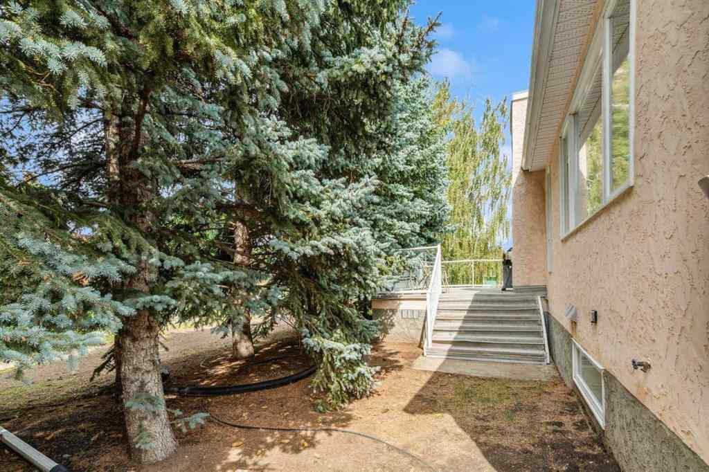 MLS® A2262775 - 2506 19 Street  in NONE Nanton, Residential
