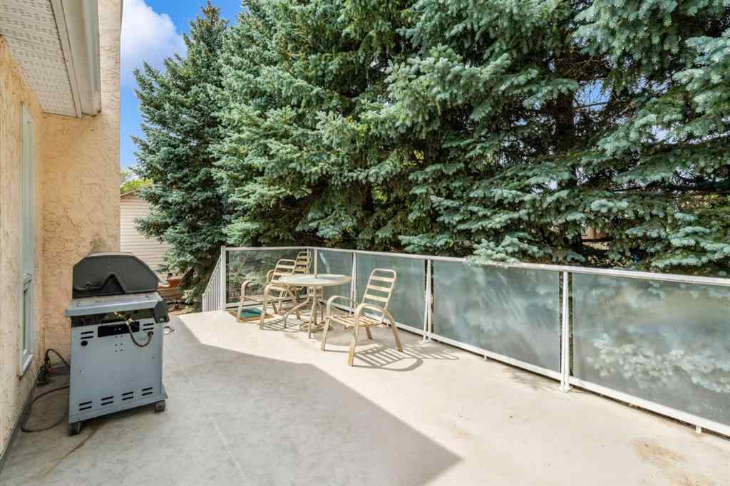 MLS® A2262775 - 2506 19 Street  in NONE Nanton, Residential