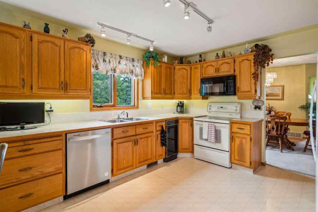 MLS® A2262775 - 2506 19 Street  in NONE Nanton, Residential