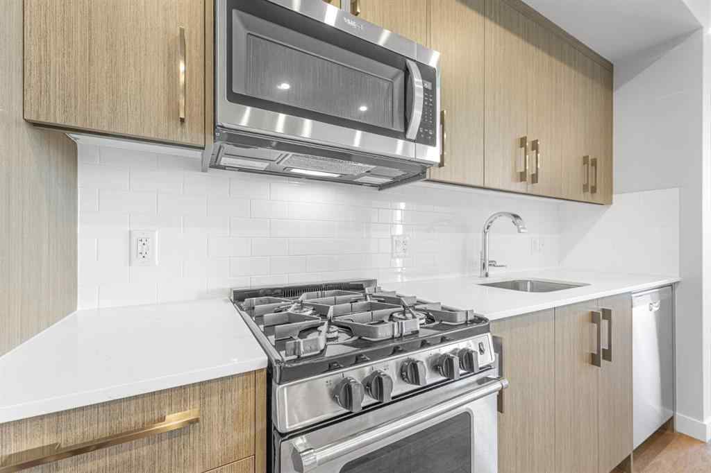 MLS® A2262776 - Unit #647 110 18A Street NW in West Hillhurst Calgary, Residential