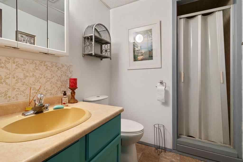 MLS® A2262782 - 5618 47 Avenue  in Forestburg Forestburg, Residential