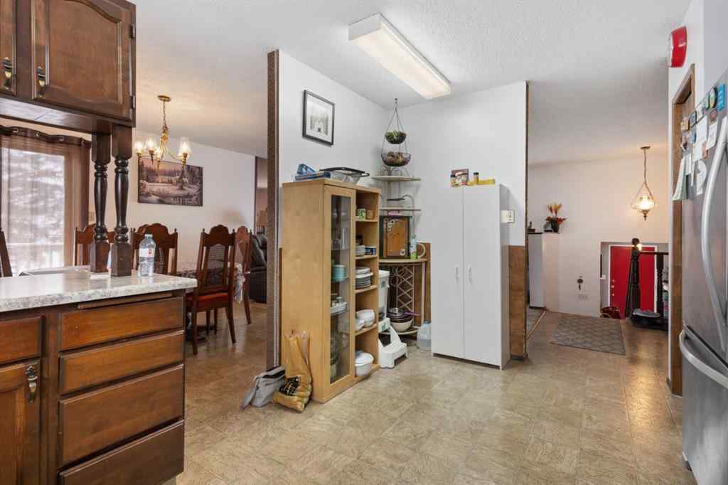 MLS® A2262782 - 5618 47 Avenue  in Forestburg Forestburg, Residential