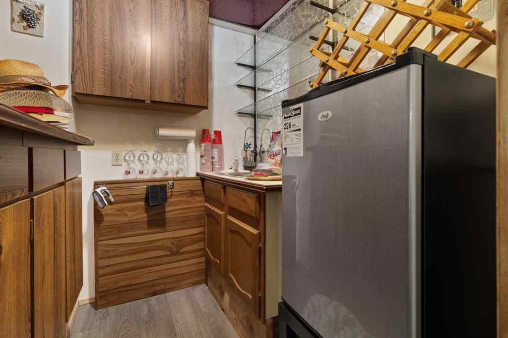 MLS® A2262782 - 5618 47 Avenue  in Forestburg Forestburg, Residential