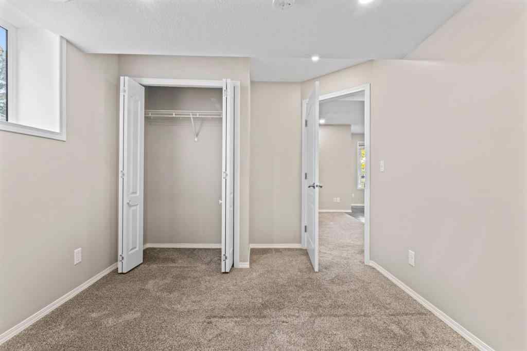 MLS® A2262784 - 435 Douglas Ridge Mews SE in Douglasdale/Glen Calgary, Residential