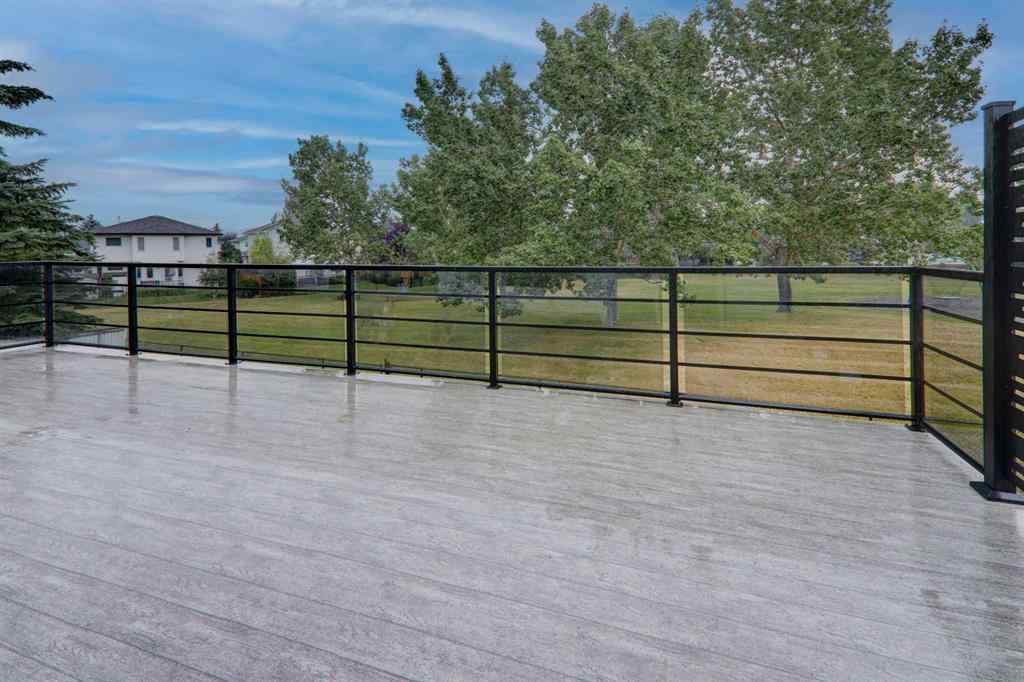 MLS® A2262784 - 435 Douglas Ridge Mews SE in Douglasdale/Glen Calgary, Residential