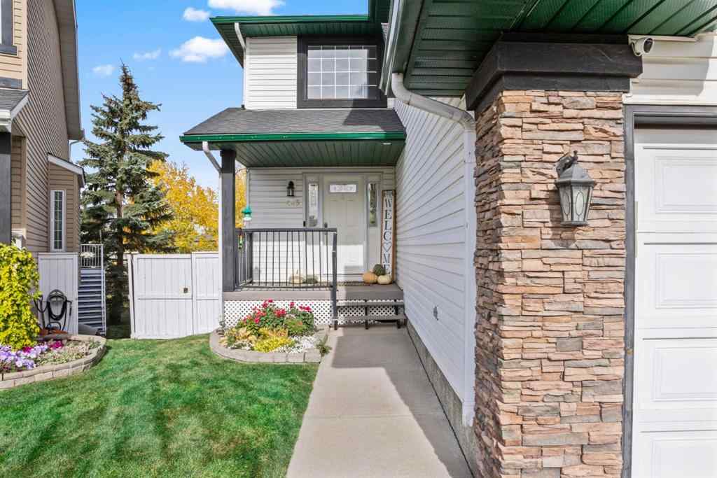 MLS® A2262784 - 435 Douglas Ridge Mews SE in Douglasdale/Glen Calgary, Residential