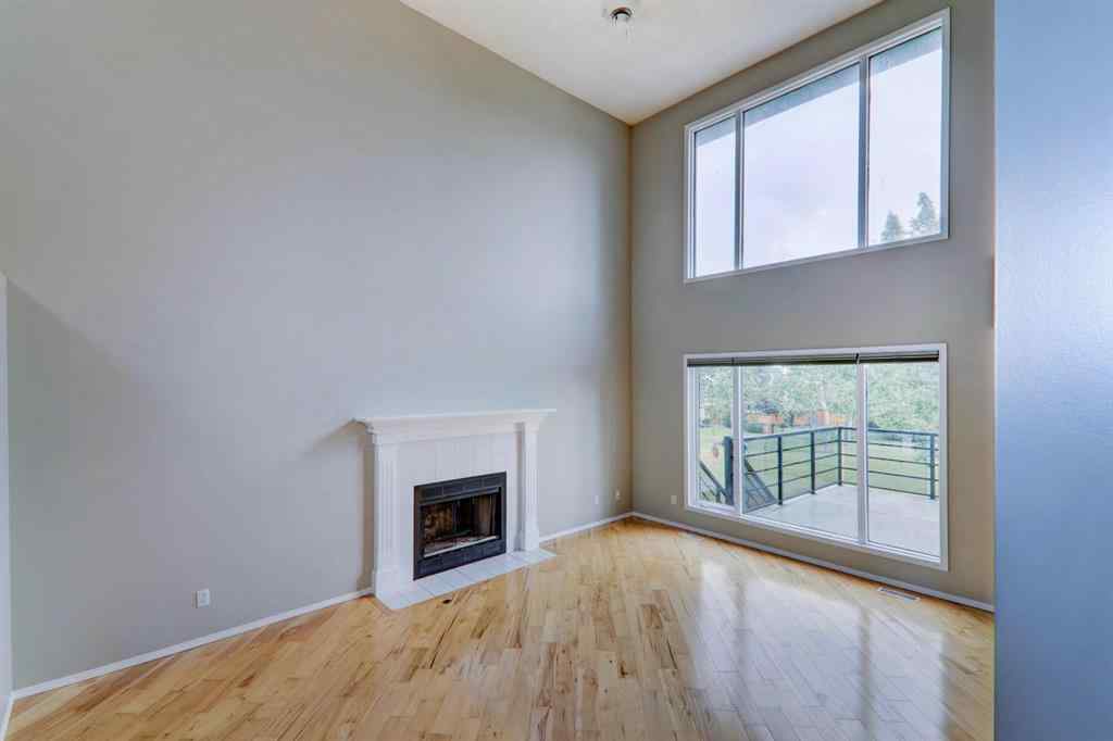 MLS® A2262784 - 435 Douglas Ridge Mews SE in Douglasdale/Glen Calgary, Residential