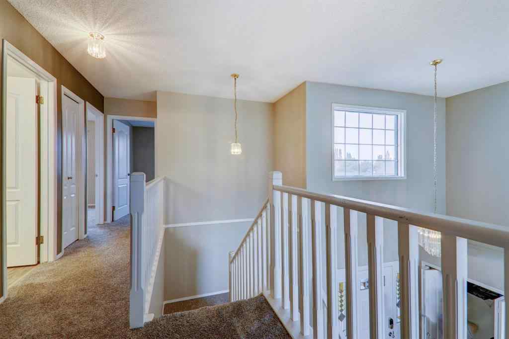 MLS® A2262784 - 435 Douglas Ridge Mews SE in Douglasdale/Glen Calgary, Residential