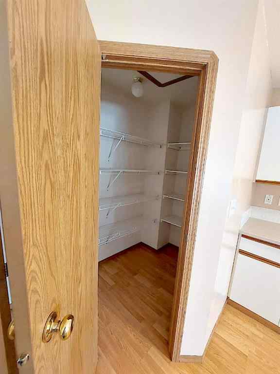 MLS® A2262787 - 3807 52 Street  in Lynalta Wetaskiwin, Multi-Family