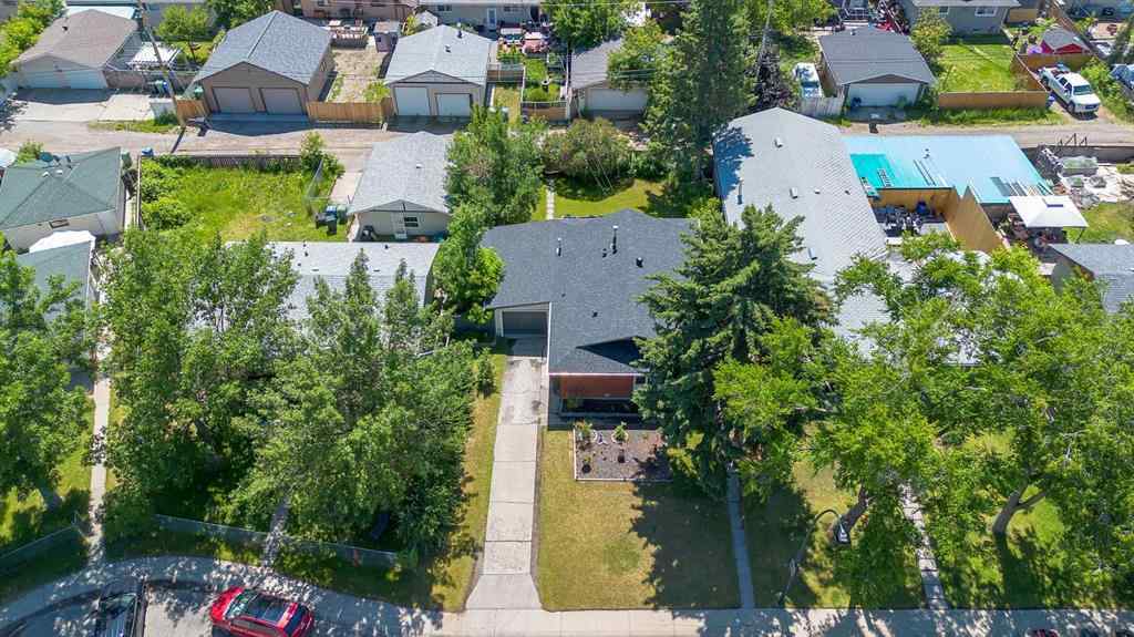 MLS® A2262788 - 440 Foritana Road SE in Forest Heights Calgary, Residential