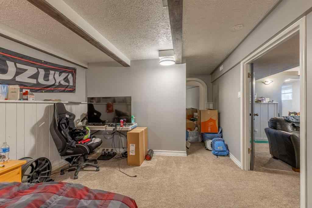 MLS® A2262789 - 2518 5 Avenue S in Glendale Lethbridge, Residential