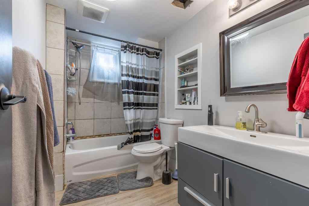 MLS® A2262789 - 2518 5 Avenue S in Glendale Lethbridge, Residential