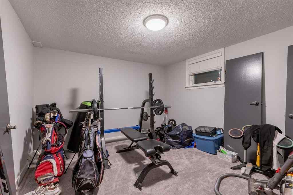 MLS® A2262789 - 2518 5 Avenue S in Glendale Lethbridge, Residential