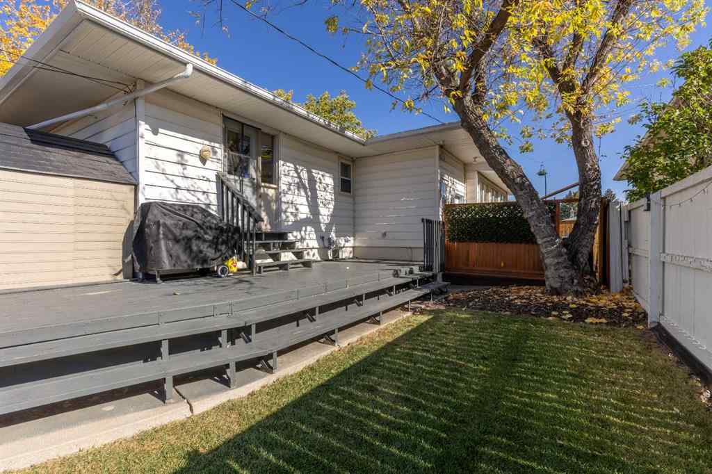 MLS® A2262789 - 2518 5 Avenue S in Glendale Lethbridge, Residential