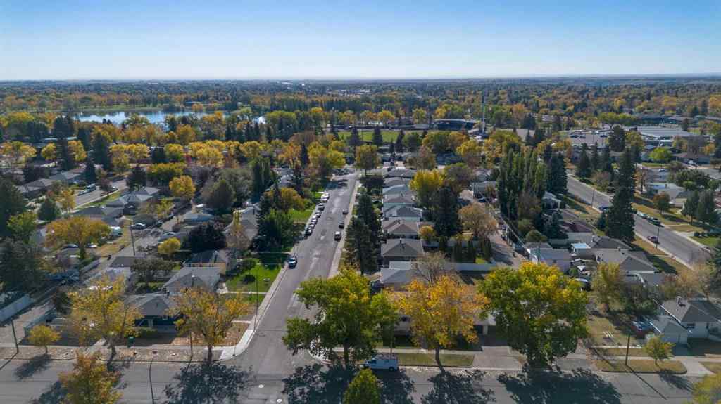 MLS® A2262789 - 2518 5 Avenue S in Glendale Lethbridge, Residential