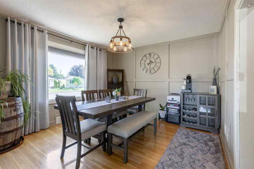 MLS® A2262789 - 2518 5 Avenue S in Glendale Lethbridge, Residential