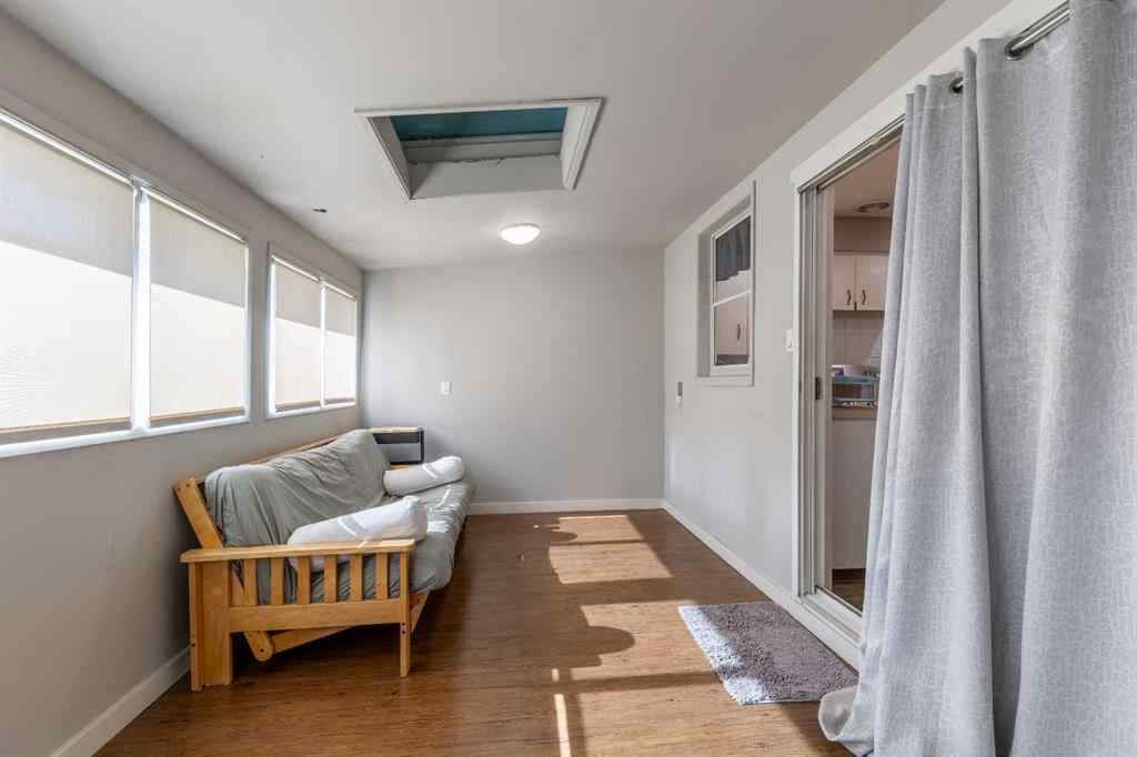 MLS® A2262789 - 2518 5 Avenue S in Glendale Lethbridge, Residential