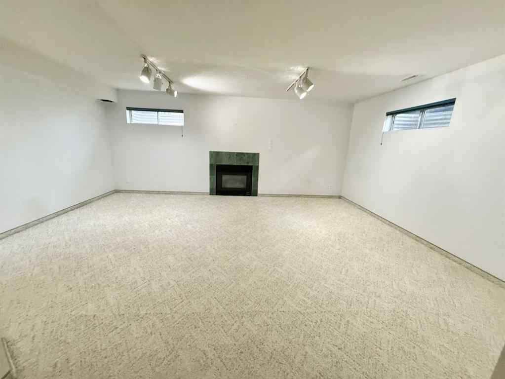 MLS® A2262794 - Unit ##10 465 MAKENNY Street  in Thompson Lake Hinton, Residential